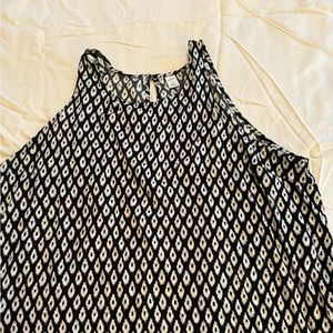 Sleeveless dressy tank